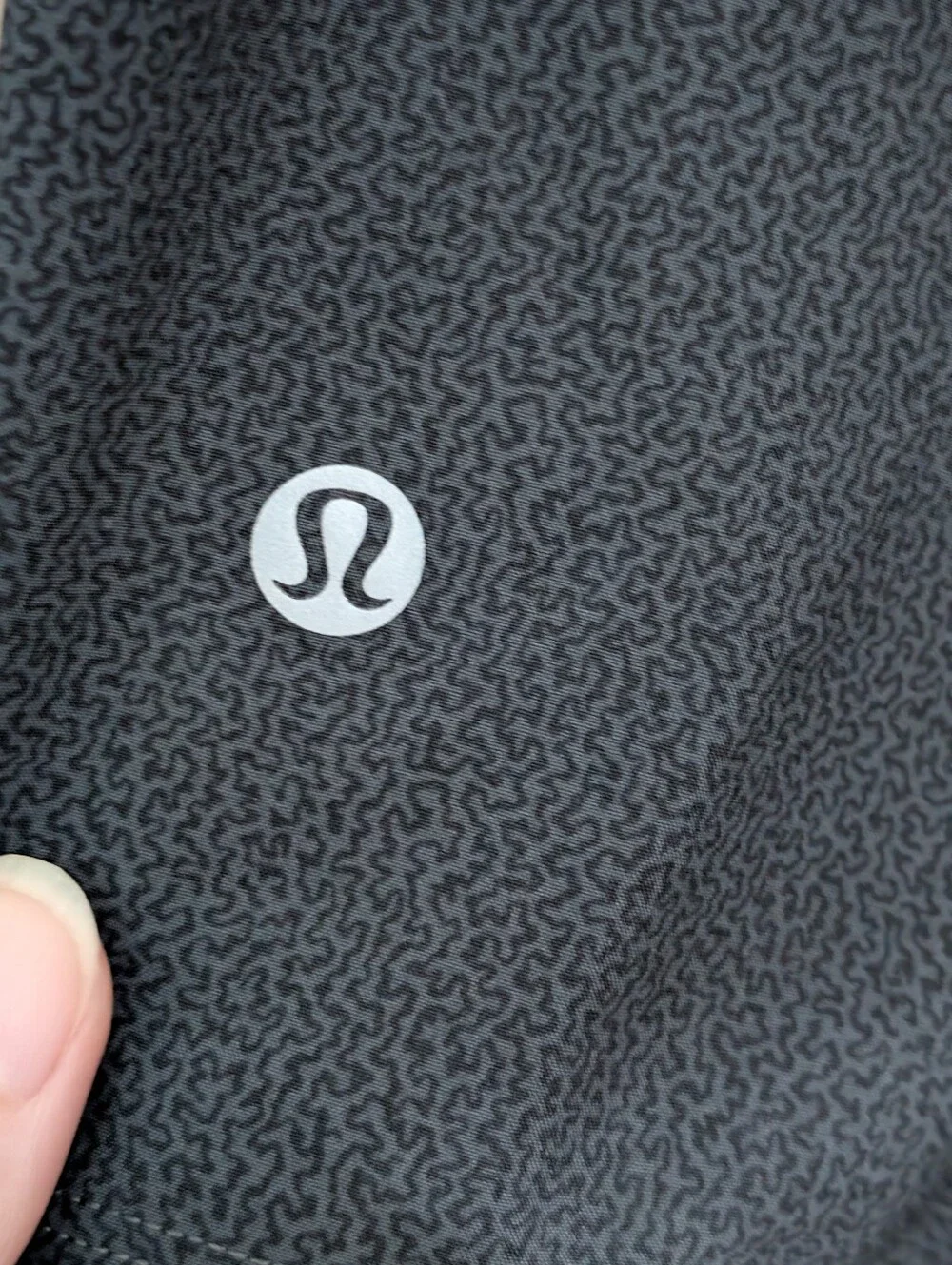 Lululemon Men’s Zeroed In Linerless Shorts, Small Pattern Sz XL